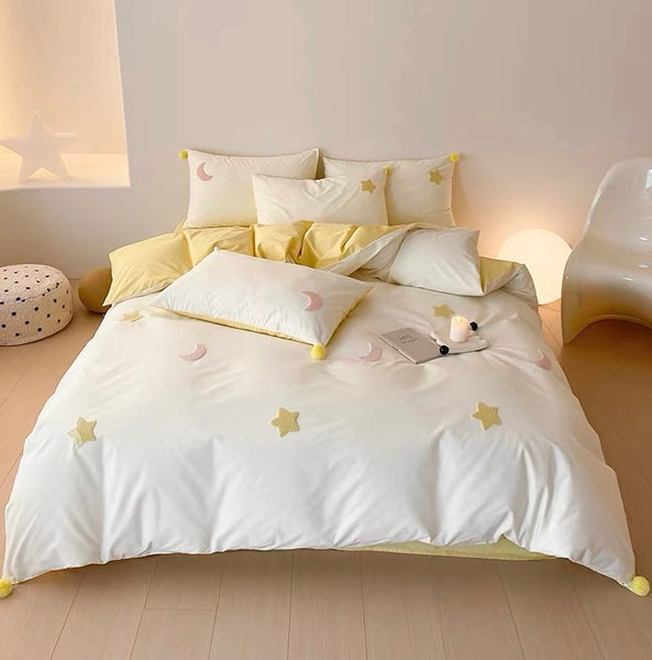 Cute Star And Moon Bedding Set PN7384