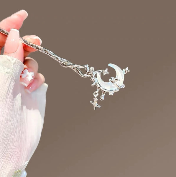 Fashion Moon Hairpin PN7196