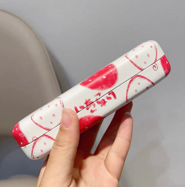 Kawaii Strawberry Glasses Case PN7328