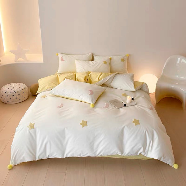 Cute Star And Moon Bedding Set PN7384