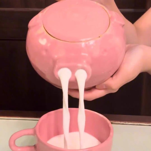 Funny Rabbit Bottle And Pig Teapot PN7153