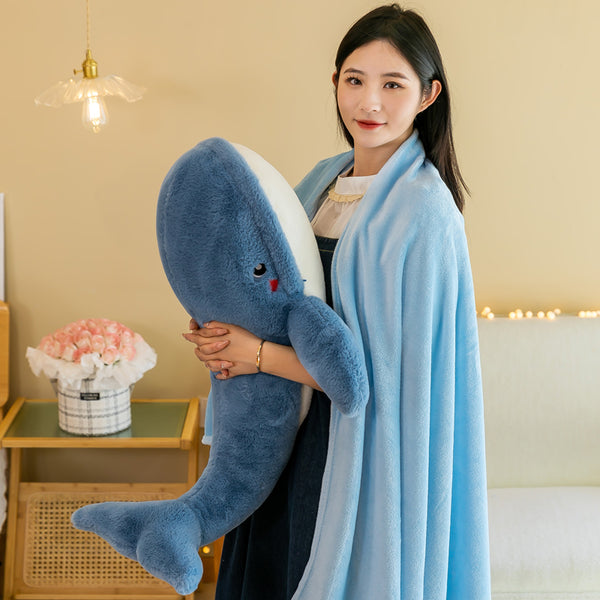 Cute Wheel Pillow And Blanket PN6052