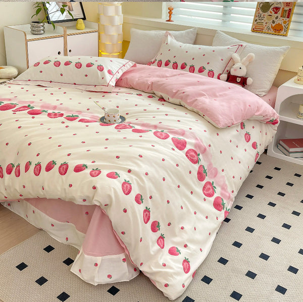 Kawaii Strawberry Bedding Set PN6069