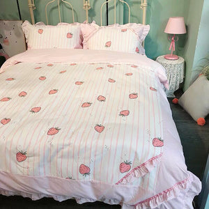 Pretty Strawberry Bedding Set PN2311