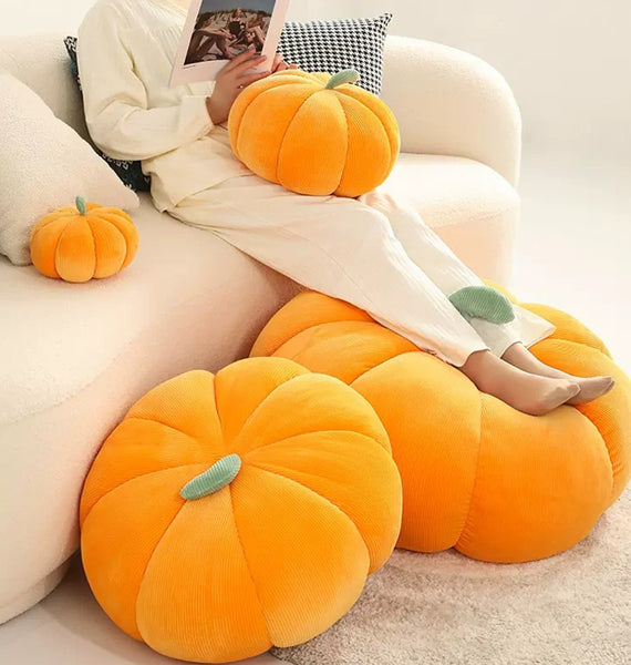 Kawaii Pumpkin Hold Pillow PN5620