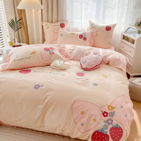 Fashion Strawberry Bedding Set PN5064