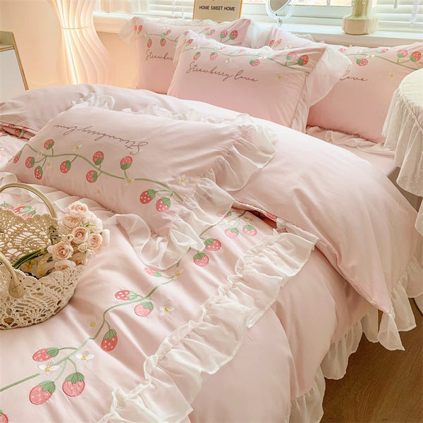 Fashion Strawberry Bedding Set PN5295