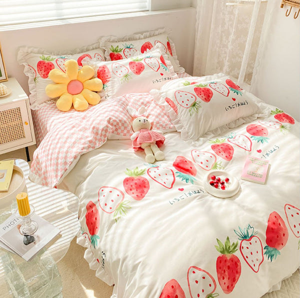 Pretty Strawberry Bedding Set PN4903