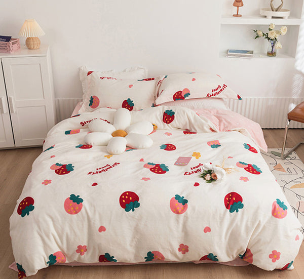 Fashion Strawberry Bedding Set PN3280