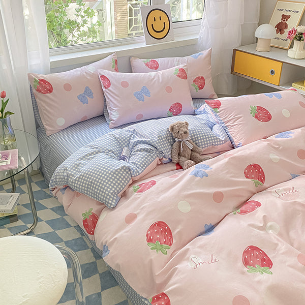 Lovely Strawberry Bedding Set PN5118