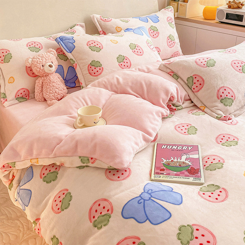 Soft Strawberry Bedding Set PN5604