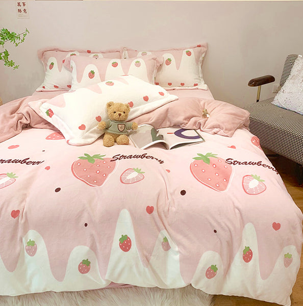 Fashion Strawberry Bedding Set PN4539