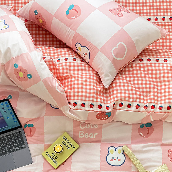 Cute Bear Strawberry Bedding Set PN4617