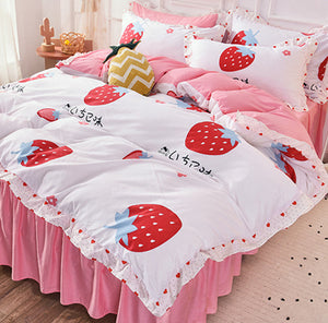 Fashion Strawberry Bedding Set PN2421