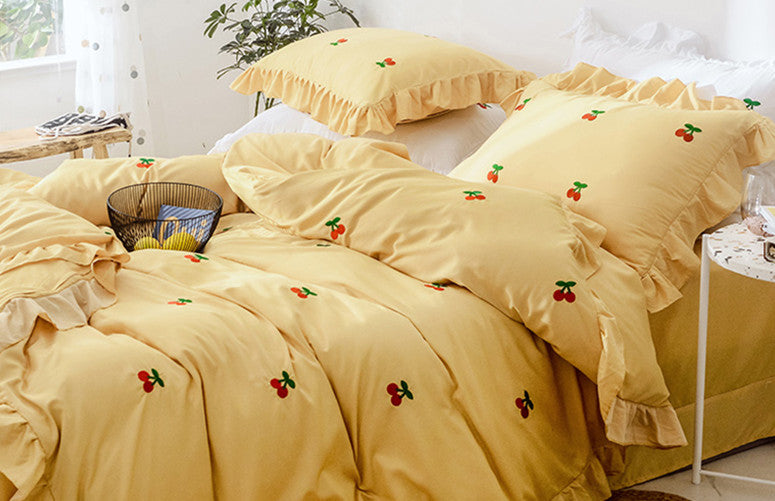 Fashion Cherry Bedding Set PN1622 Pennycrafts
