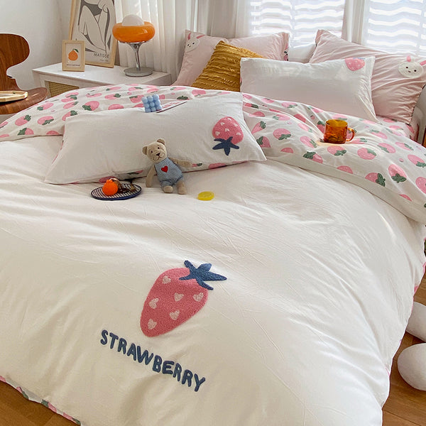Fashion Strawberry Bedding Set PN4011