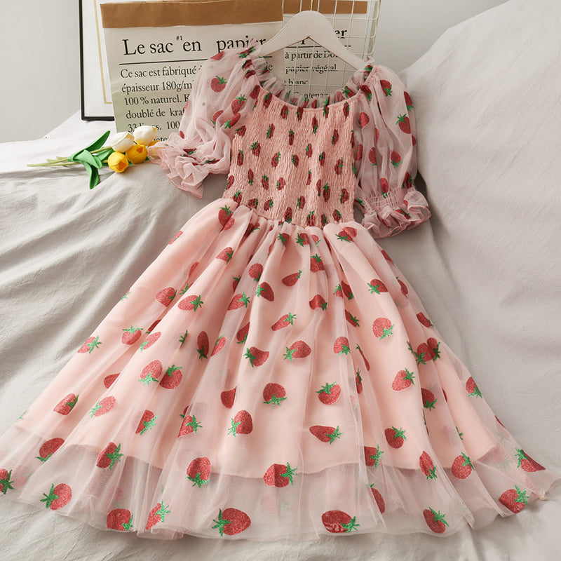 ladies strawberry dress Fashion Girls PN4175 – Pennycrafts Newman's Own Sesame Ginger Size:M / 38 inch bust / flexible waist / 39 inch length Dress to impress with Ladies