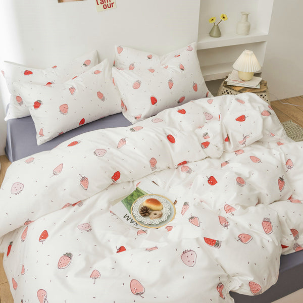 Cute Strawberry Bedding Set PN3148