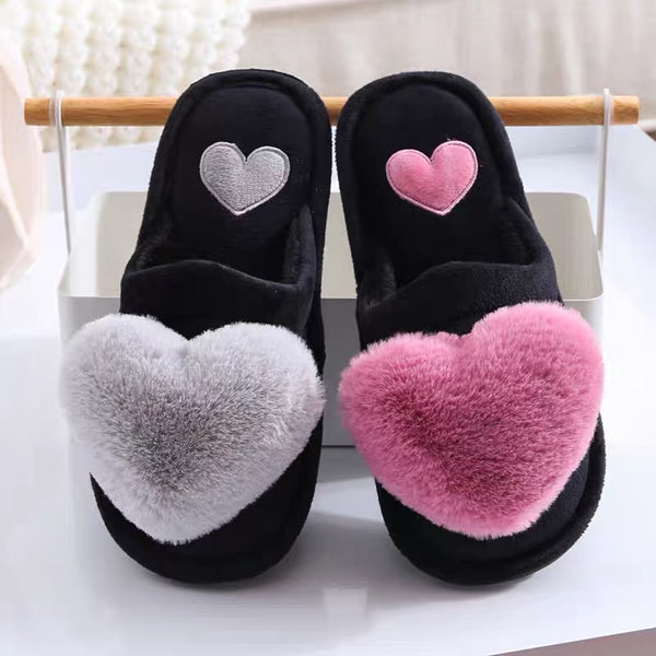 Cute Heart Slippers PN2928